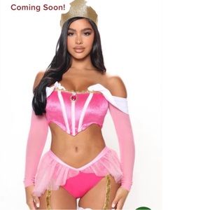 NWT Fashion Nova Dreamy Princess Costume Medium